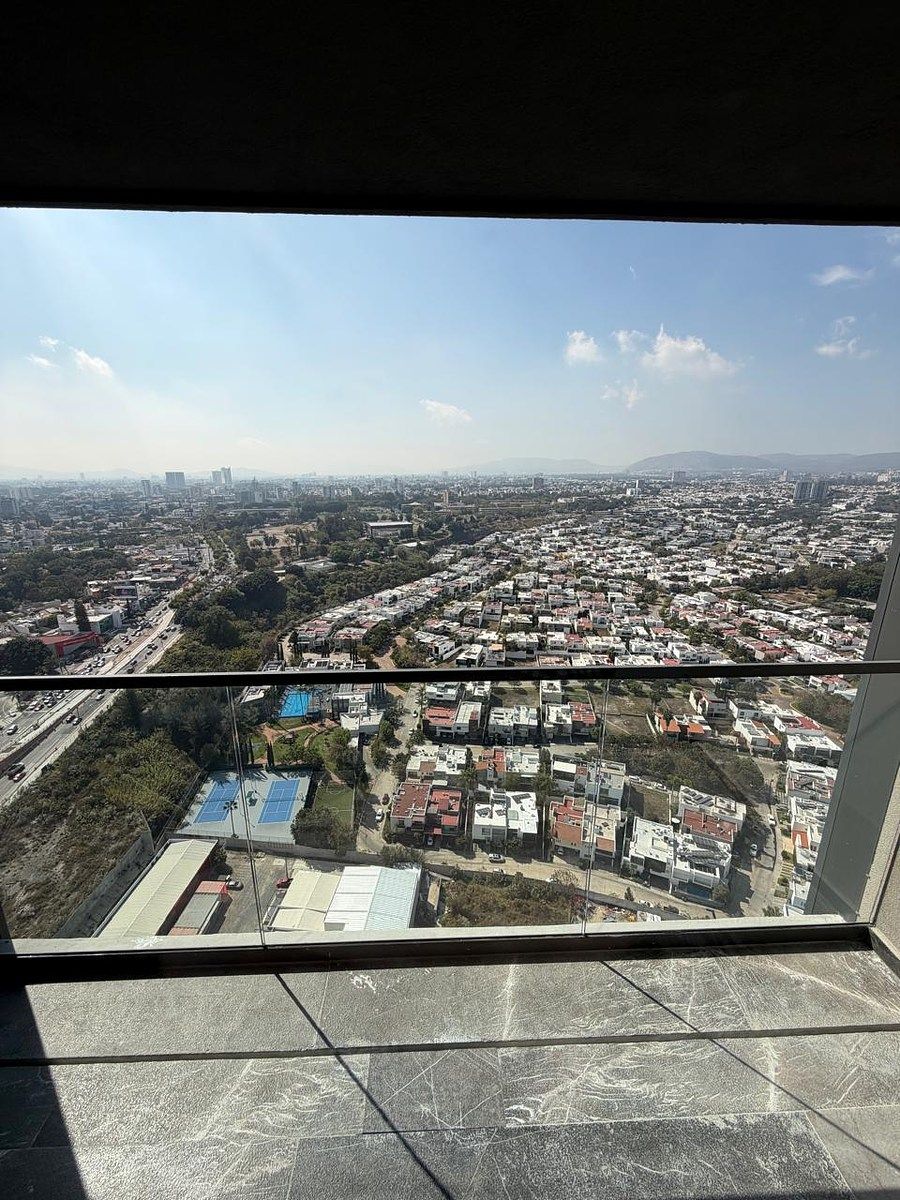 Depa en Renta Vista y Lujo Moderno en Vía del Bosque Zapopan