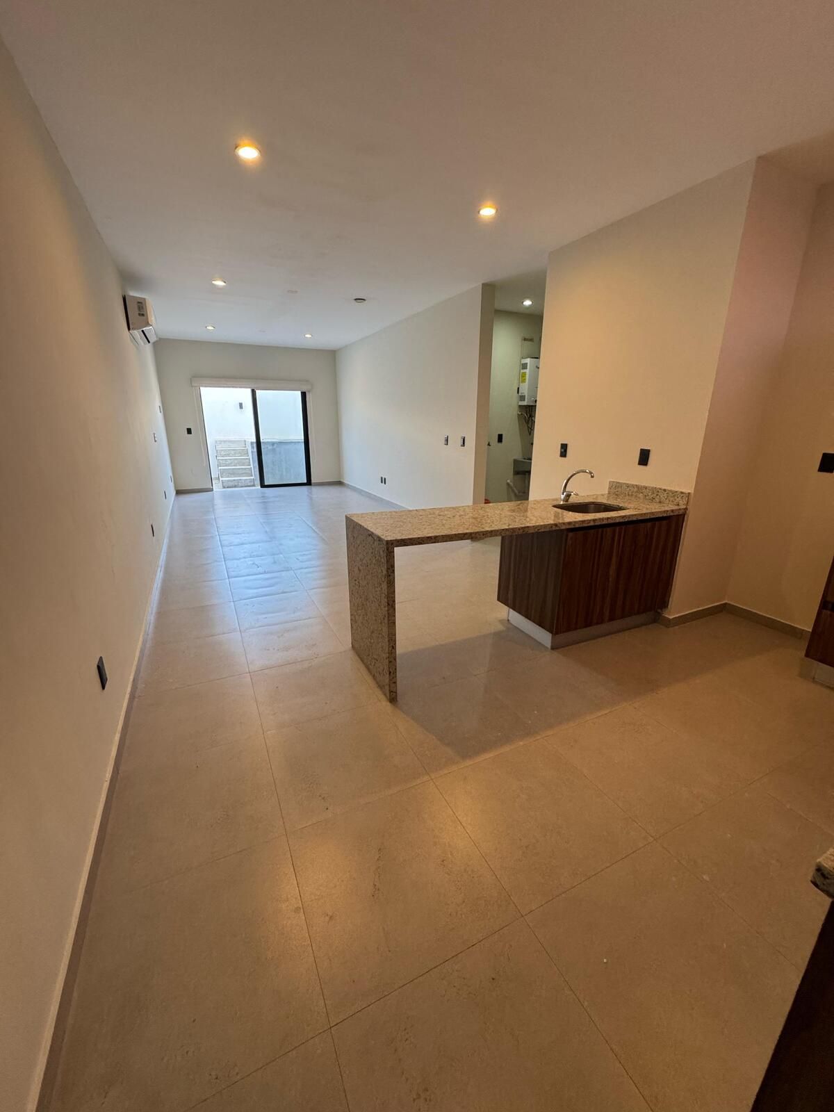 DEPARTAMENTO EN VENTA EN MAZATLAN  ZONA DORADA
